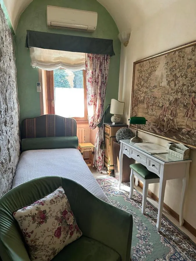 Elegante Bilocale / Elegant Double Room Fiesole